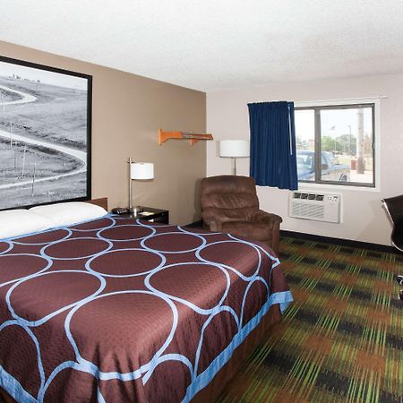 Super 8 By Wyndham Keokuk Hotel Luaran gambar