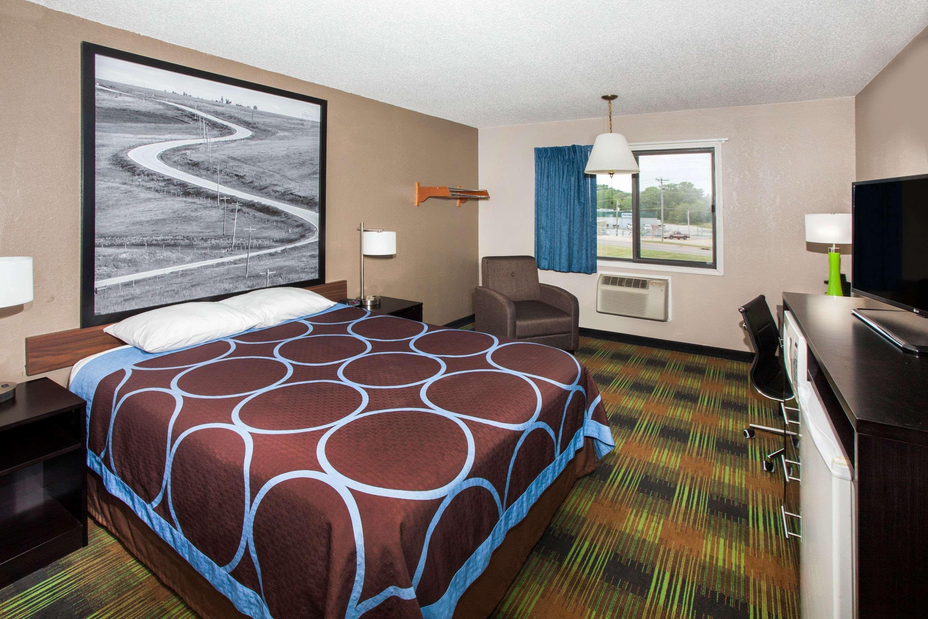 Super 8 By Wyndham Keokuk Hotel Luaran gambar