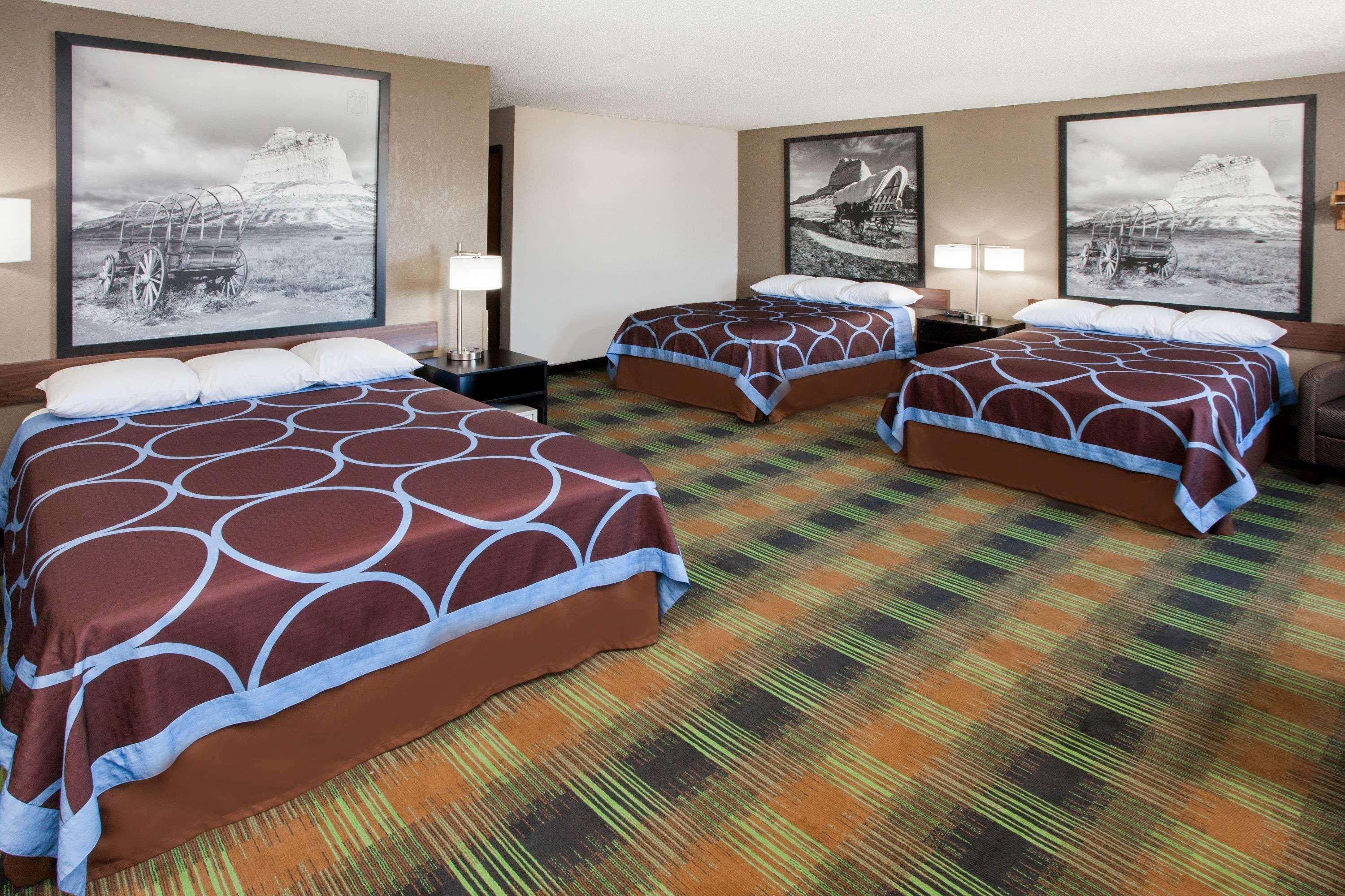 Super 8 By Wyndham Keokuk Hotel Luaran gambar