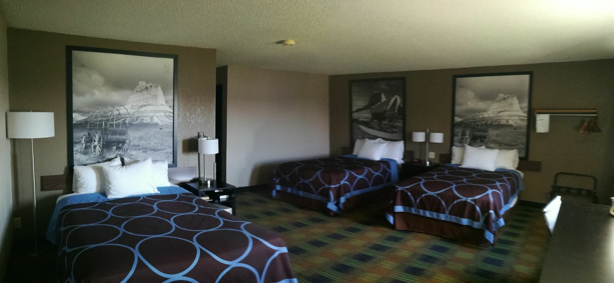 Super 8 By Wyndham Keokuk Hotel Luaran gambar